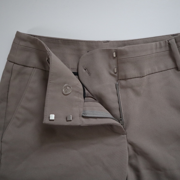 Apt. 9 Beige Dress Capris - Picture 6 of 7